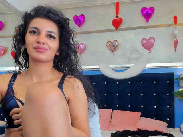 YasmineDelight webcam