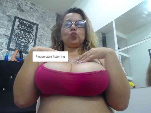 big-tits-horny webcam