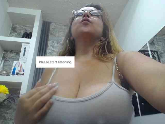 big-tits-horny webcam