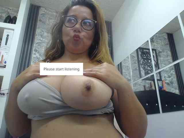 big-tits-horny webcam