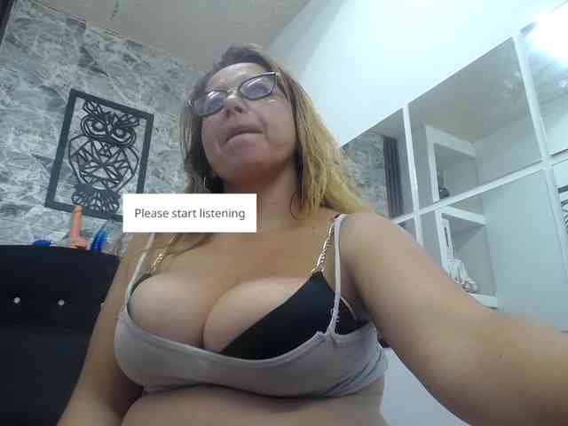 big-tits-horny webcam