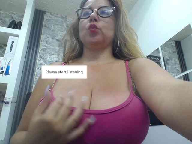 big-tits-horny webcam