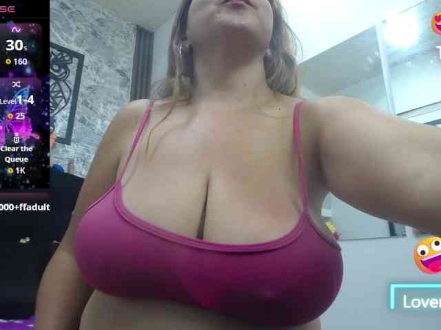 big-tits-horny webcam
