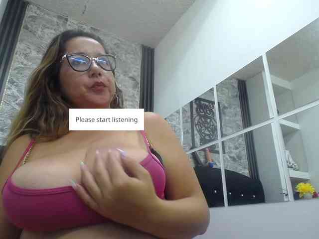 big-tits-horny webcam