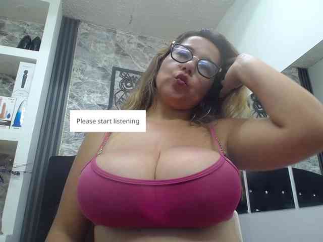 big-tits-horny webcam