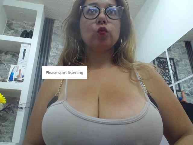 big-tits-horny webcam