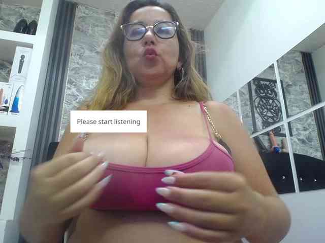 big-tits-horny webcam