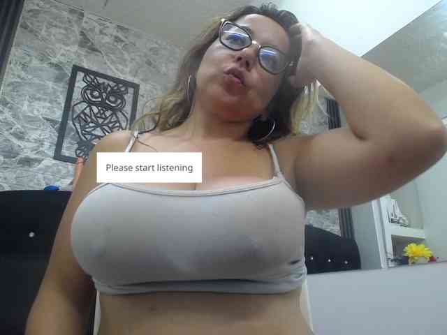 big-tits-horny webcam