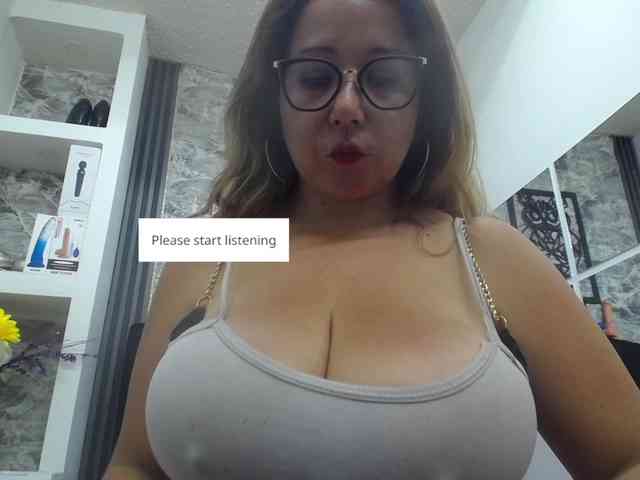 big-tits-horny webcam