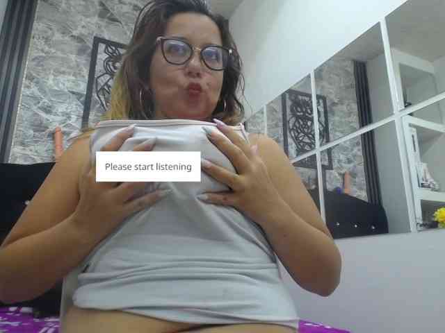 big-tits-horny webcam