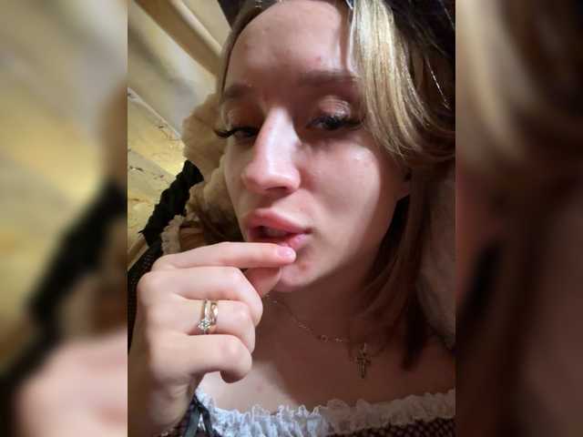 StarisLi video chat preview