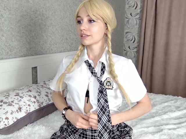 MillaLunaStiy Live Webcam on BongaCams