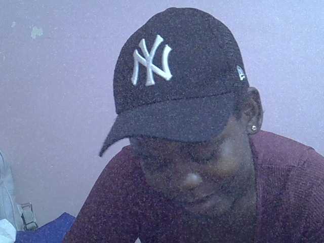 Ebonyprincess14 streaming now