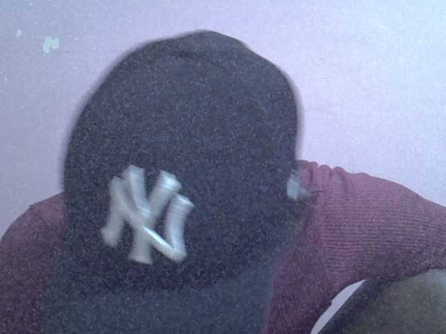 Ebonyprincess14 broadcasting live