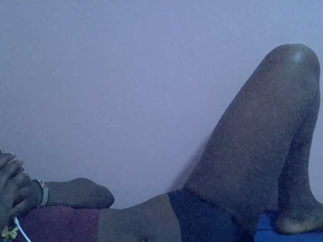 Ebonyprincess14 streaming now