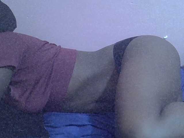 Ebonyprincess14 streaming now