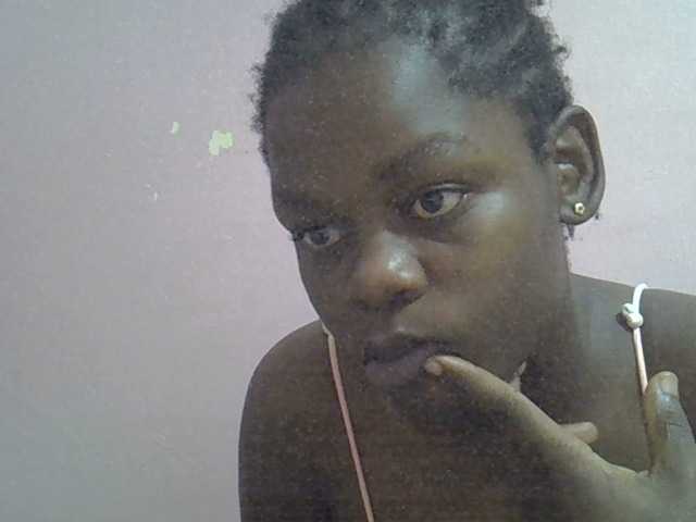 Ebonyprincess14 webcam