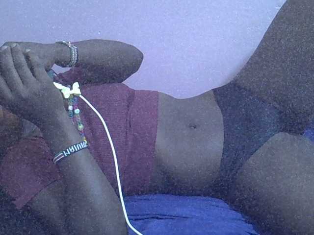 Ebonyprincess14 streaming on Webcambliss