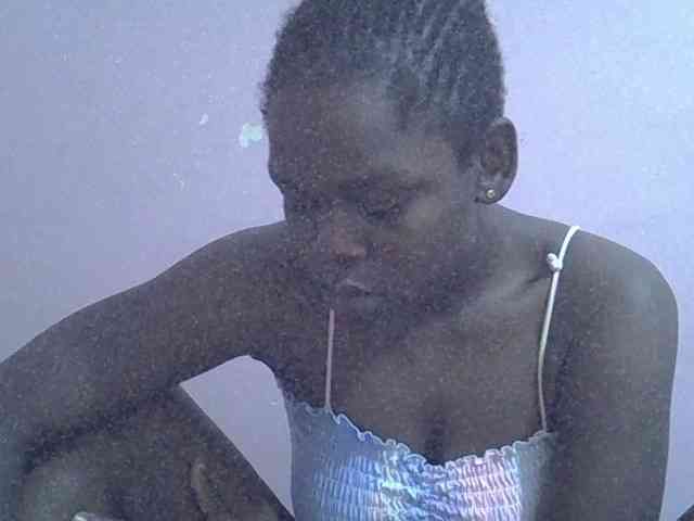 Ebonyprincess14 webcam