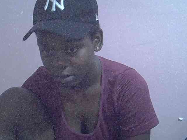 Ebonyprincess14 webcam