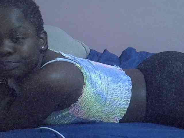Ebonyprincess14 webcam