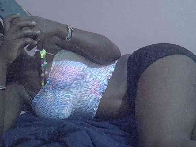 Ebonyprincess14 webcam