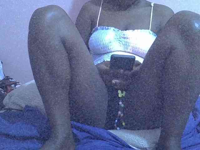 Ebonyprincess14 webcam