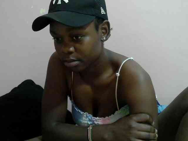 Ebonyprincess14 Ebonyprincess14