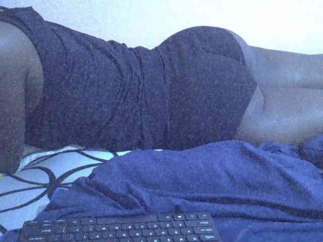 Ebonyprincess14 webcam