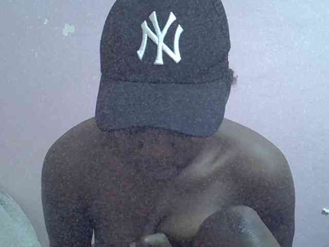 Ebonyprincess14 webcam