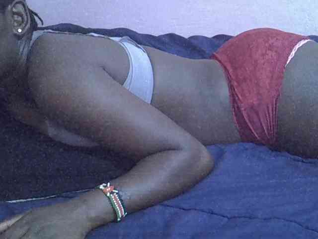 Ebonyprincess14 webcam