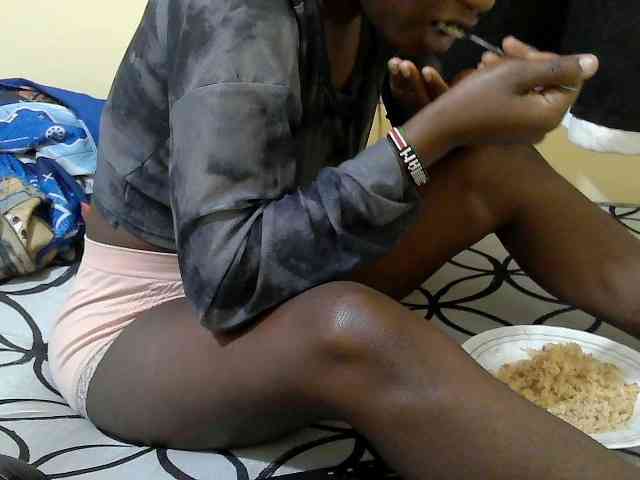 Ebonyprincess14 webcam