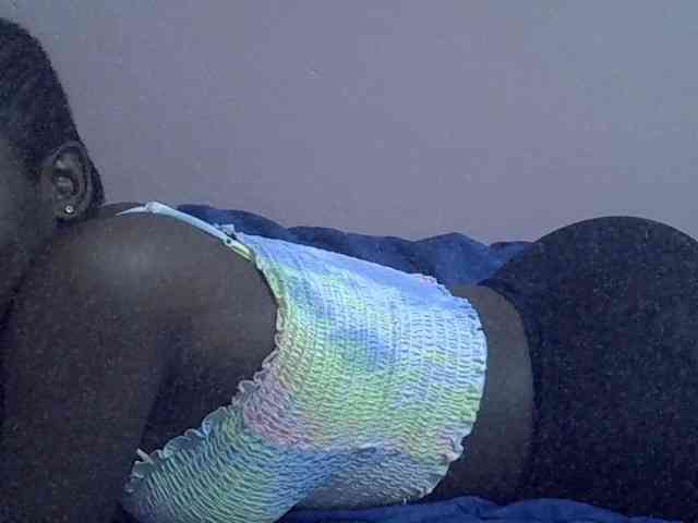 Ebonyprincess14 webcam