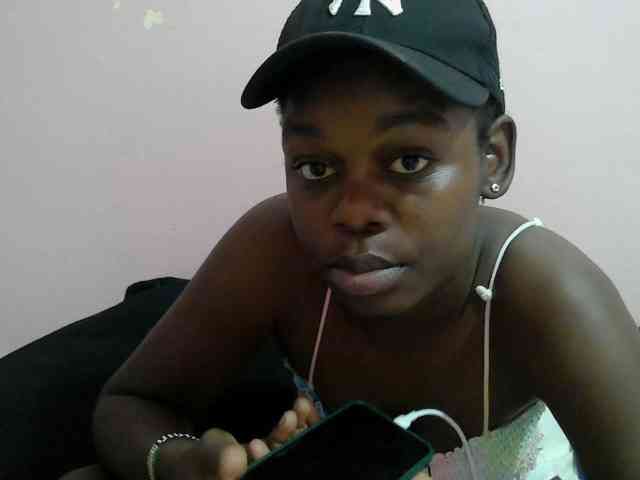 Ebonyprincess14 Ebonyprincess14