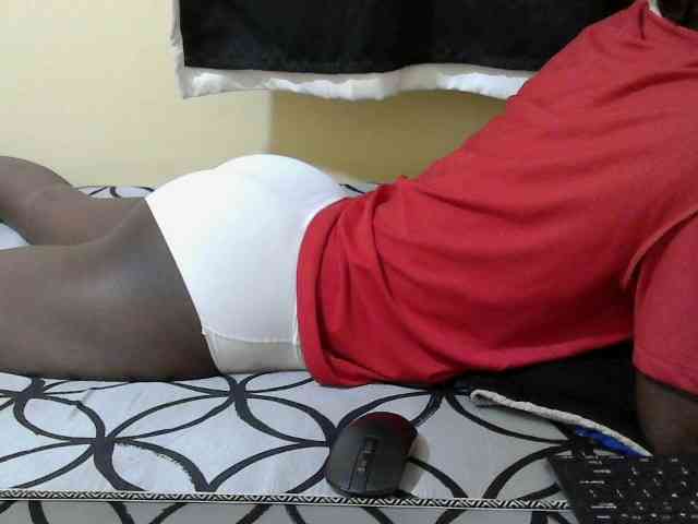 Ebonyprincess14 webcam