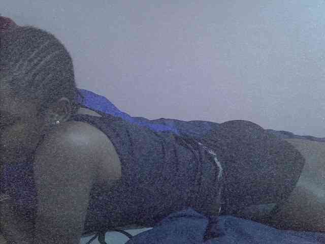 Ebonyprincess14 webcam