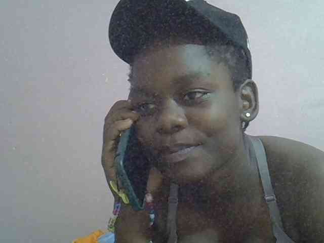 Ebonyprincess14 webcam