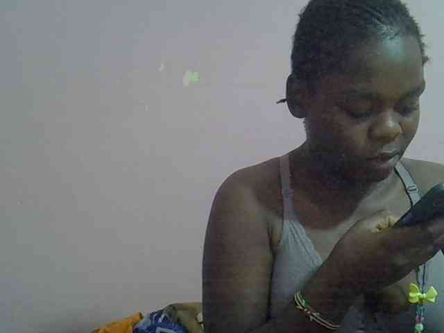 Ebonyprincess14 webcam