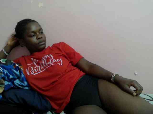 Ebonyprincess14 webcam