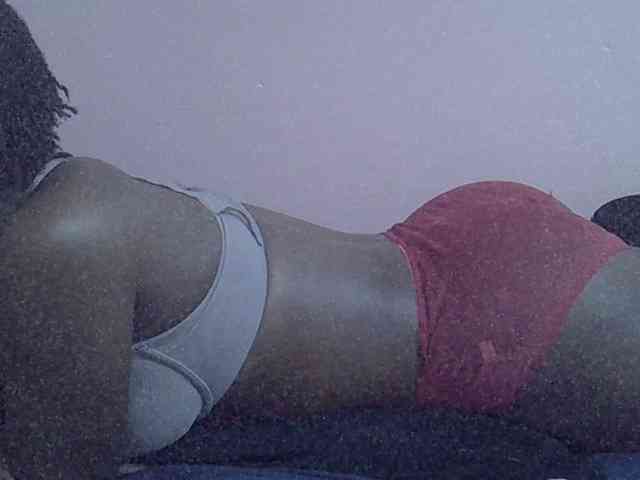 Ebonyprincess14 webcam