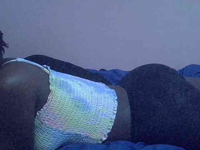 Ebonyprincess14 webcam