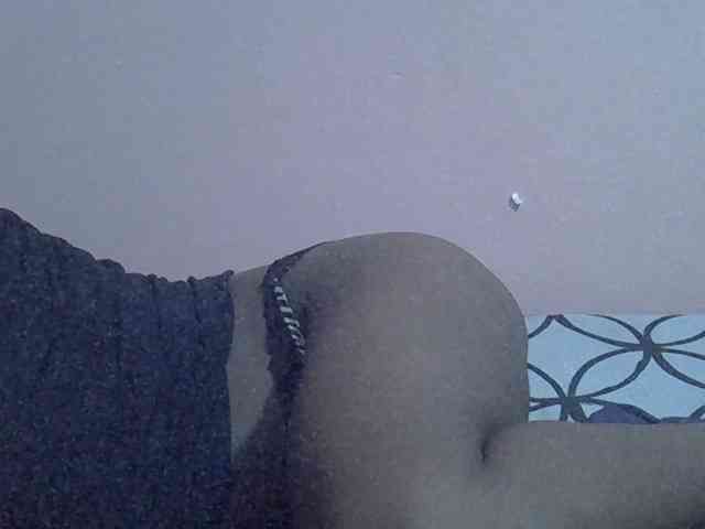 Ebonyprincess14 webcam