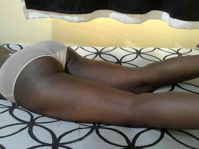 Ebonyprincess14 webcam