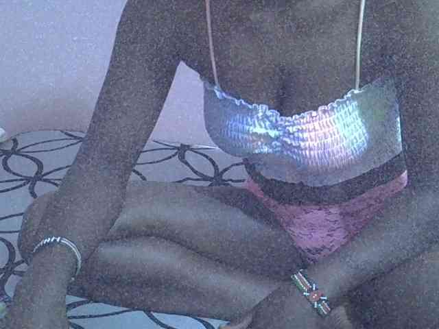 Ebonyprincess14 webcam