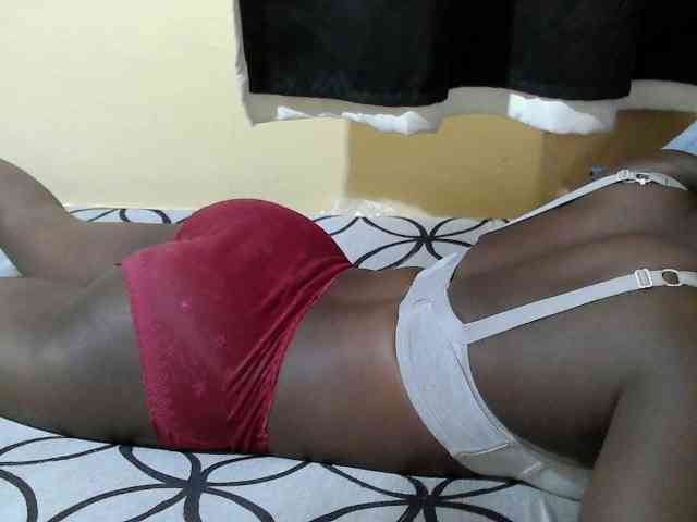 Ebonyprincess14 Ebonyprincess14