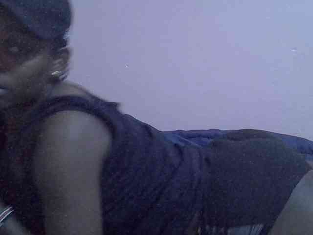 Ebonyprincess14 webcam