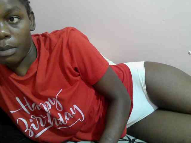 Ebonyprincess14 webcam