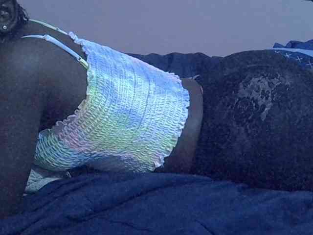 Ebonyprincess14 webcam