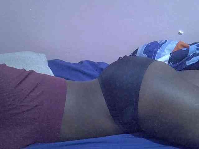 Ebonyprincess14 webcam