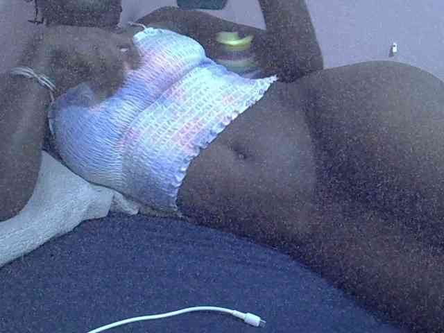 Ebonyprincess14 webcam